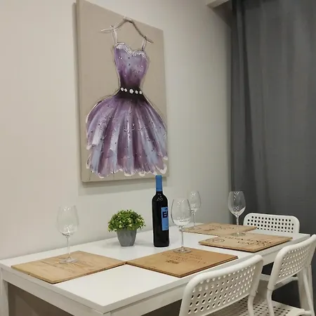 Ti Neves - アパート