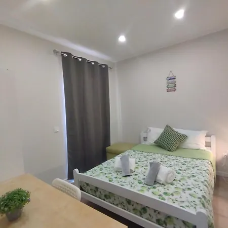 Ti Neves - ペニシェ